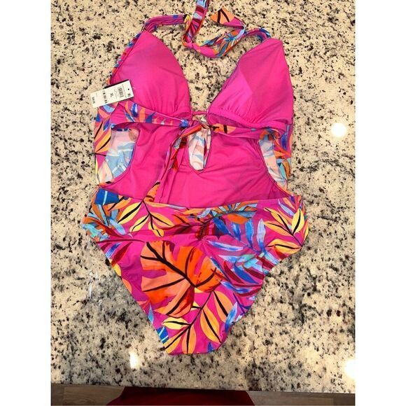 BAR III Women's Paradise In The Palms Cowl Neck One-Piece Swimsuit - Picture 4 of 7